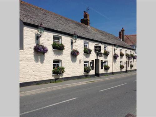 The Farmers Arms St Merryn Dış mekan fotoğraf